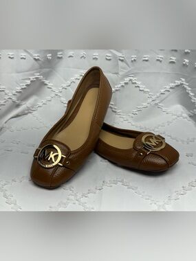 Michael Kors Fulton Luggage
Brown Leather MK Logo Ballet
Flats Size 7.5M